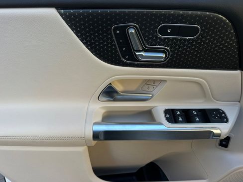 Certified 2026 Mercedes-Benz GLB 250 image 26