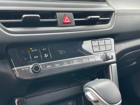 Certified 2024 Kia Seltos SX AWD/4WD image 17