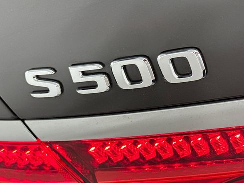 Certified 2023 Mercedes-Benz S 500 4MATIC image 9