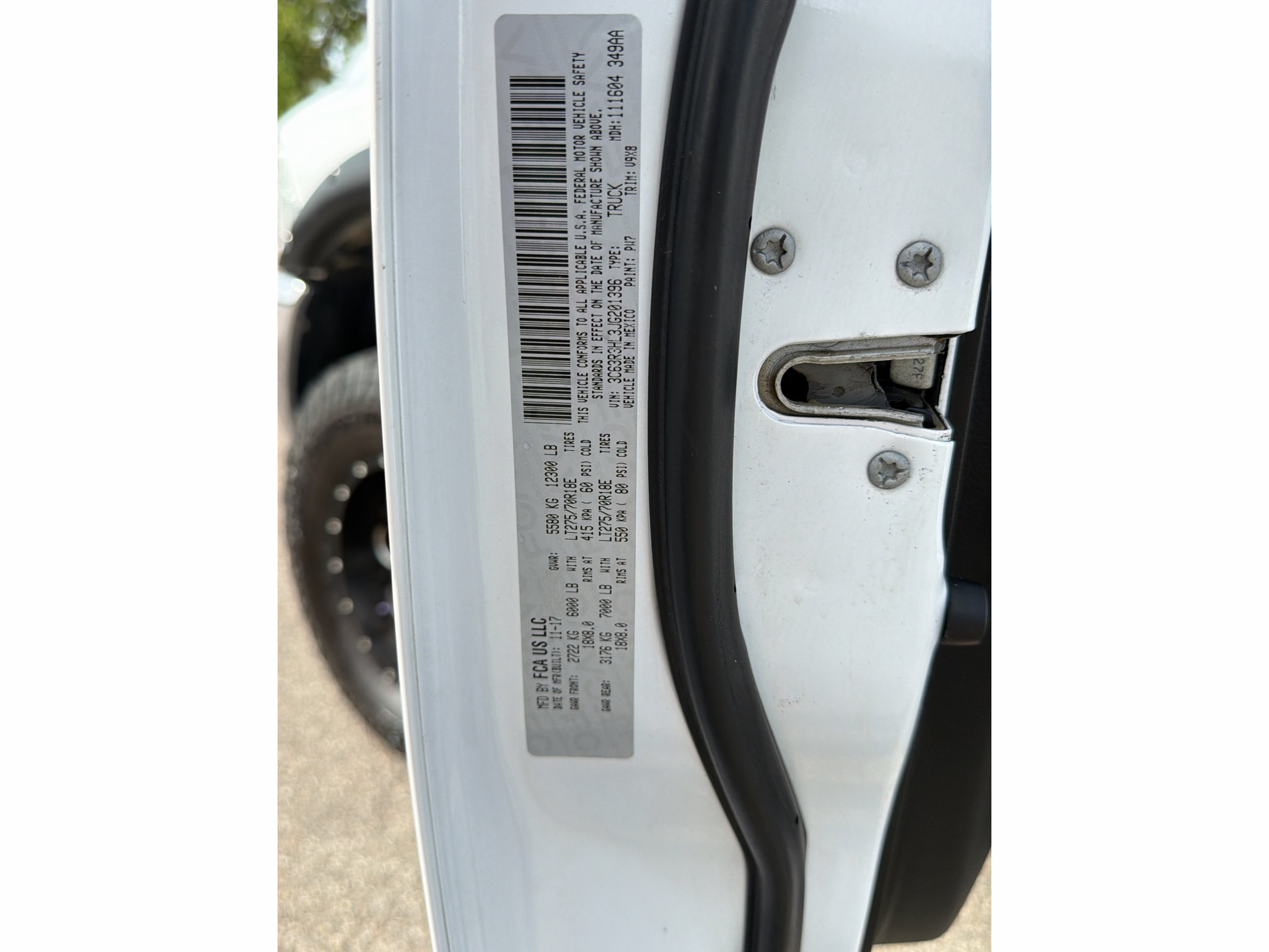 Used 2018 RAM 3500 SLT AWD/4WD image 33