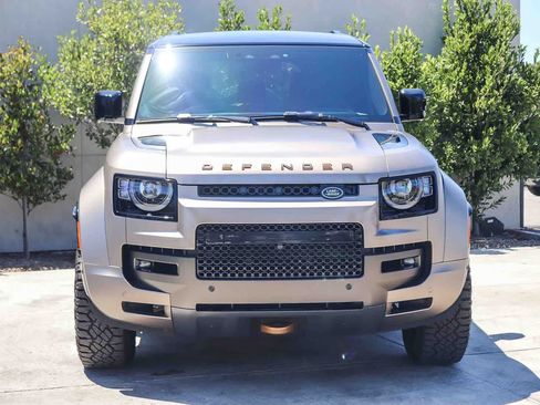 Certified 2025 Land Rover Defender 110 AWD/4WD image 2