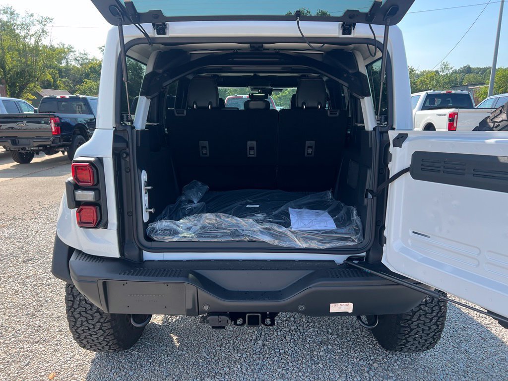 New 2026 Ford Bronco Raptor w/ Interior Carbon Fiber Pack AWD/4WD image 17