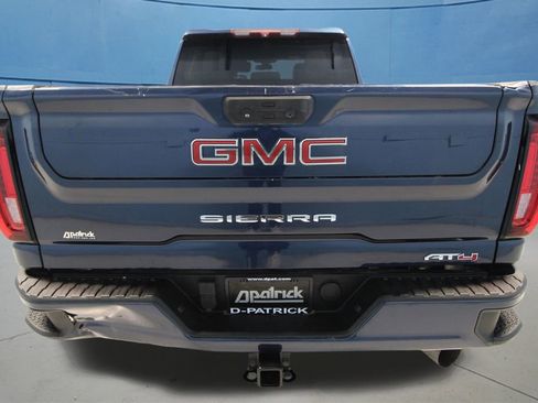 Used 2021 GMC Sierra 2500 AT4 w/ Gooseneck/5TH Wheel Package image 31