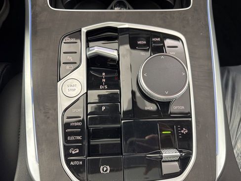 New 2026 BMW X5 xDrive50e w/ M Sport Package image 18