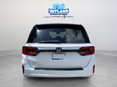 New 2026 Honda Odyssey EX-L image 4