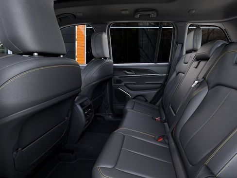 New 2026 Jeep Grand Cherokee Limited AWD/4WD image 23