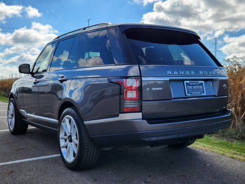 Used 2017 Land Rover Range Rover Supercharged image 3