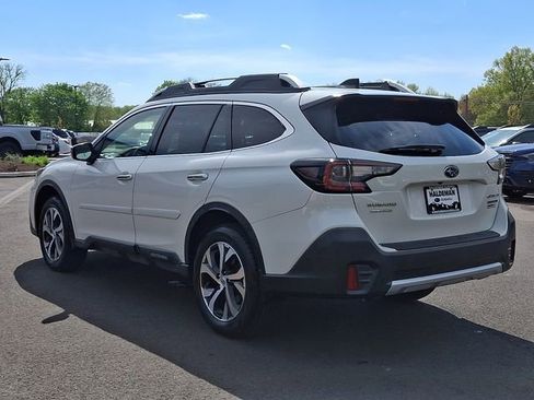Used 2020 Subaru Outback Touring XT AWD/4WD image 5