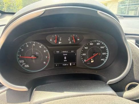 Used 2024 Chevrolet Malibu LT FWD image 16