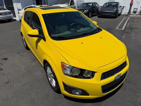 Used 2016 Chevrolet Sonic LT w/ LT Promotional Package FWD image 8