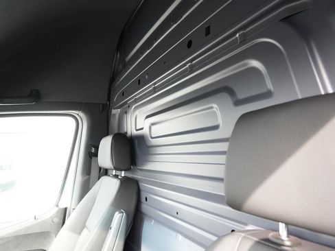 Used 2024 Mercedes-Benz Sprinter 144 Cargo image 13