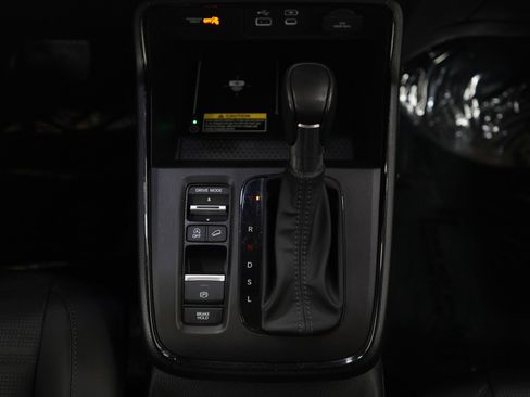 Used 2024 Honda CR-V EX-L image 16