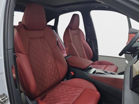 New 2025 Audi SQ5 Premium Plus image 10