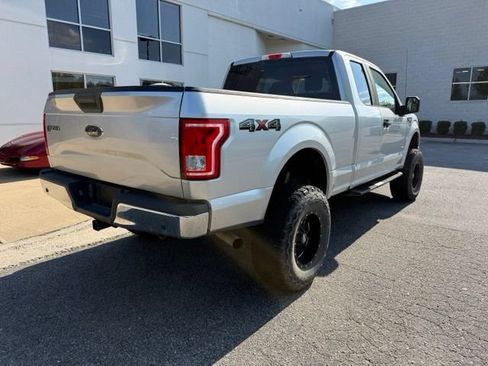 Used 2017 Ford F150 XL w/ Equipment Group 101A Mid AWD/4WD image 6