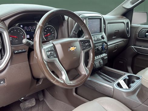 Used 2019 Chevrolet Silverado 1500 LTZ w/ LTZ Premium Package AWD/4WD image 13