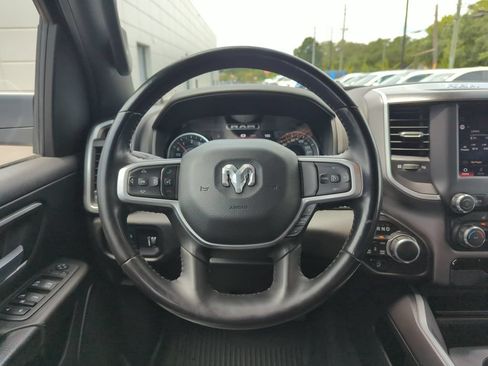 Used 2022 RAM 1500 Big Horn AWD/4WD image 17