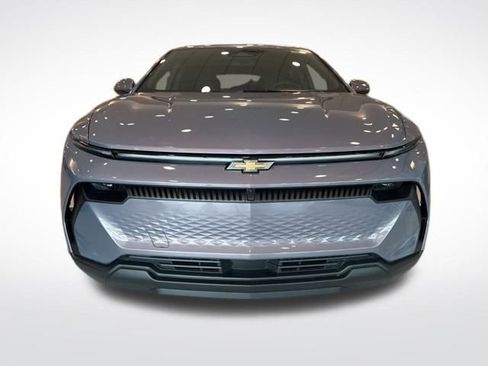 New 2026 Chevrolet Equinox EV LT image 7