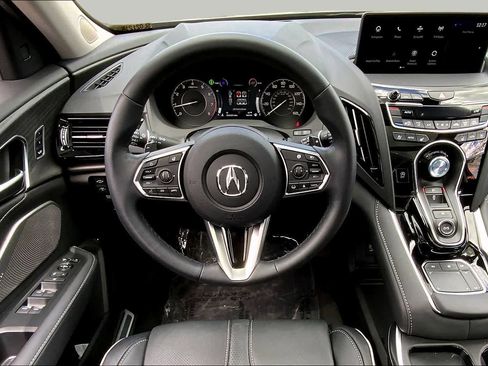 Used 2025 Acura RDX SH-AWD w/ Advance Package image 8