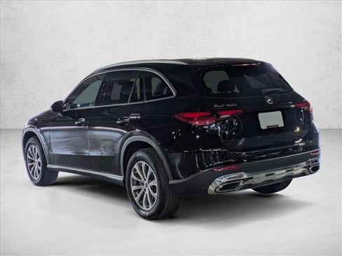 Certified 2026 Mercedes-Benz GLC 300 image 7