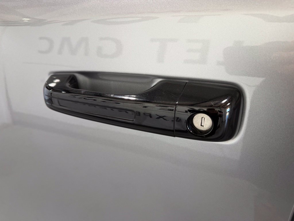 Used 2025 RAM 1500 Big Horn AWD/4WD image 13