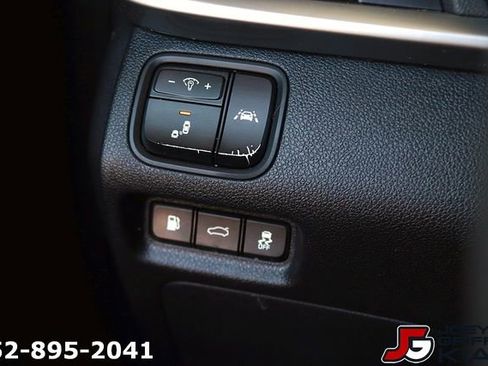 Used 2020 Kia Optima LX FWD image 24