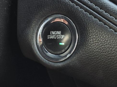 Used 2017 Chevrolet Cruze Premier image 22