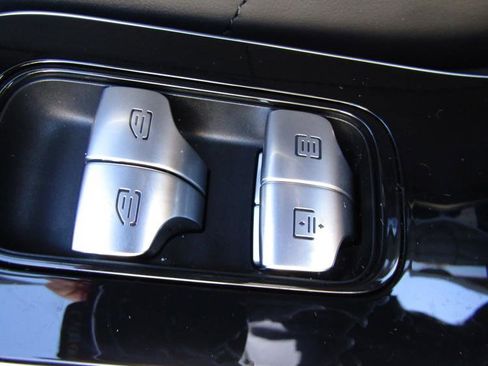 Used 2022 Mercedes-Benz S 580 4MATIC Sedan image 48