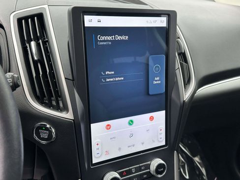 Used 2022 Ford Edge SEL w/ Convenience Package image 28