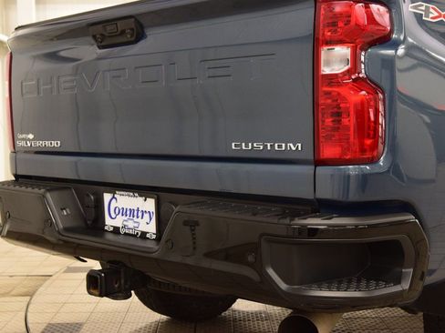Used 2025 Chevrolet Silverado 2500 Custom w/ Custom Value Package image 22