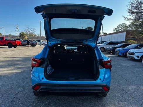 Used 2026 Chevrolet Trax RS image 37