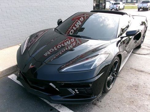 Used 2024 Chevrolet Corvette Stingray Coupe w/ 1LT RWD image 2