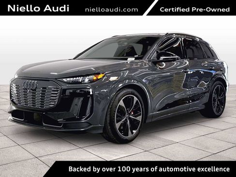 Used 2025 Audi SQ6 e-tron Prestige w/ Black Edition One AWD/4WD image 1