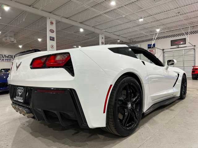 Used 2016 Chevrolet Corvette Stingray Coupe RWD image 6