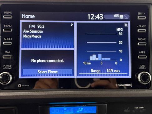 Used 2021 Toyota Tacoma TRD Sport w/ Technology Package AWD/4WD image 32