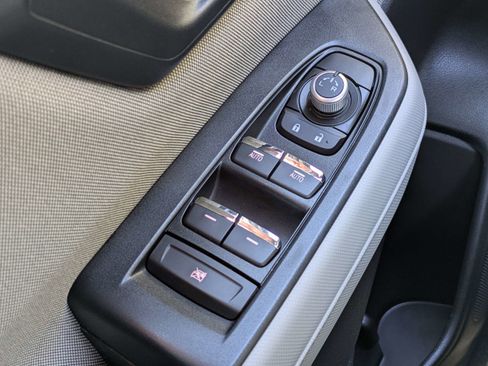 Certified 2025 Subaru Forester Premium image 22