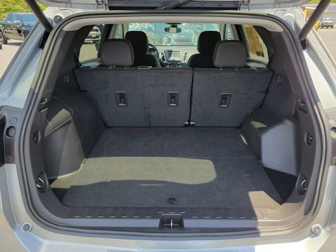 Used 2024 Chevrolet Equinox LT AWD/4WD image 12