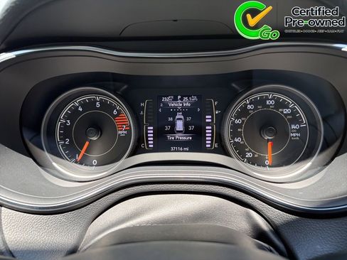 Certified 2019 Jeep Cherokee Latitude w/ Popular Appearance Group FWD image 41