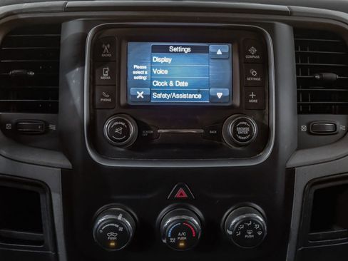 Used 2018 RAM 2500 Tradesman w/ Chrome Appearance Group AWD/4WD image 25