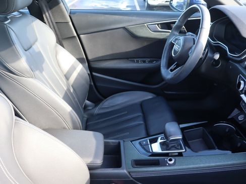 Used 2022 Audi A4 2.0T Premium Plus w/ Premium Plus Package image 14