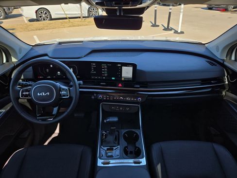 Certified 2026 Kia Carnival SX Prestige image 14