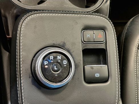 Used 2024 Ford Mustang Mach-E Premium AWD/4WD image 25