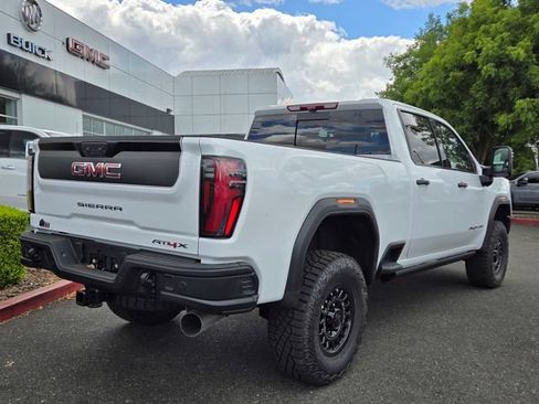 New 2026 GMC Sierra 2500 AT4X w/ AT4X AEV Edition AWD/4WD image 4