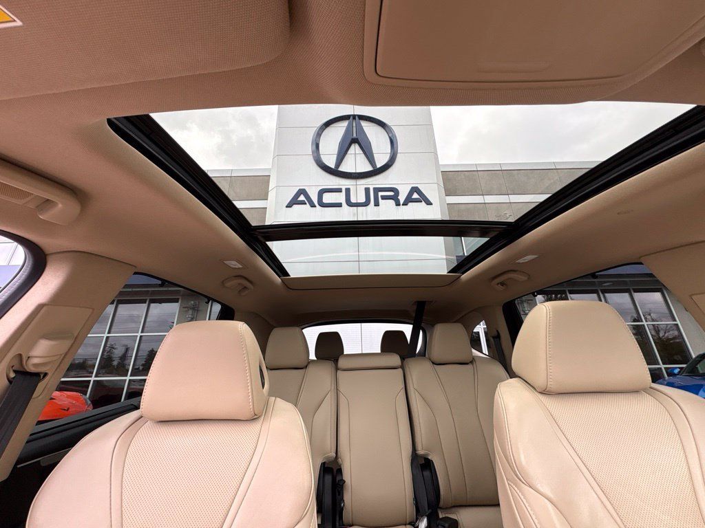 Certified 2024 Acura MDX w/ Technology Package AWD/4WD image 29