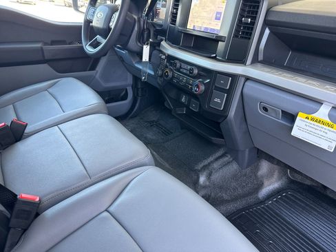 New 2025 Ford F350 XL w/ XL Chrome Package image 15