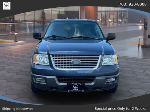 Used 2005 Ford Expedition XLT AWD/4WD image 3
