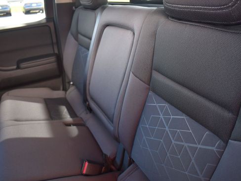 Certified 2025 Nissan Frontier SV w/ SV Convenience Package RWD image 50