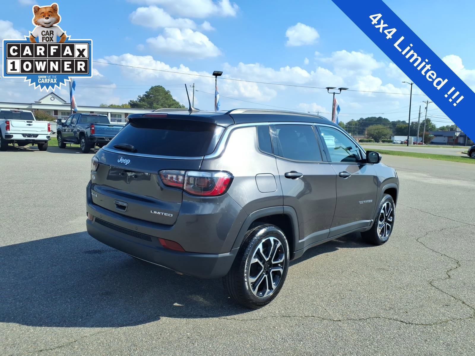 Used 2024 Jeep Compass Limited AWD/4WD image 5