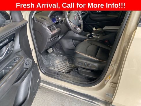 Used 2022 GMC Terrain AT4 w/ Infotainment Package II image 3