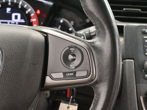 Used 2018 Honda Civic Sport image 15