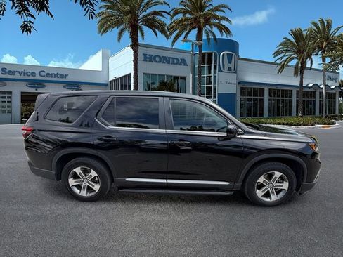 Used 2024 Honda Pilot EX-L image 9